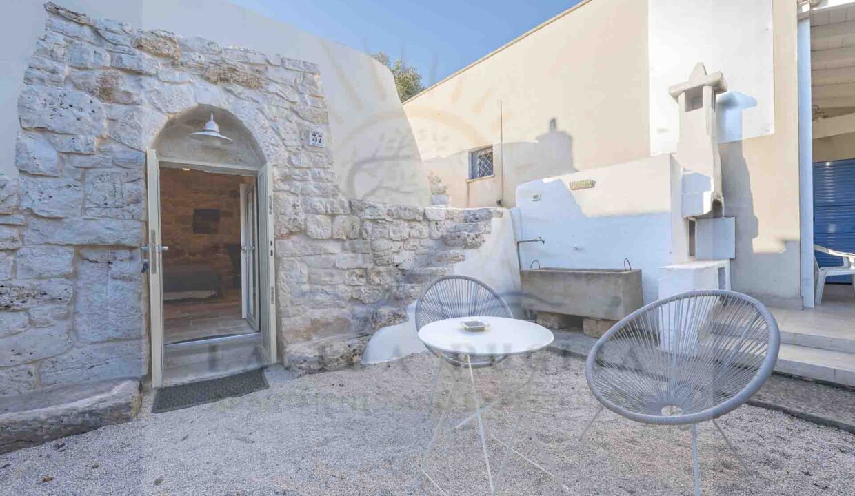 TRULLO DON GIULIO 10