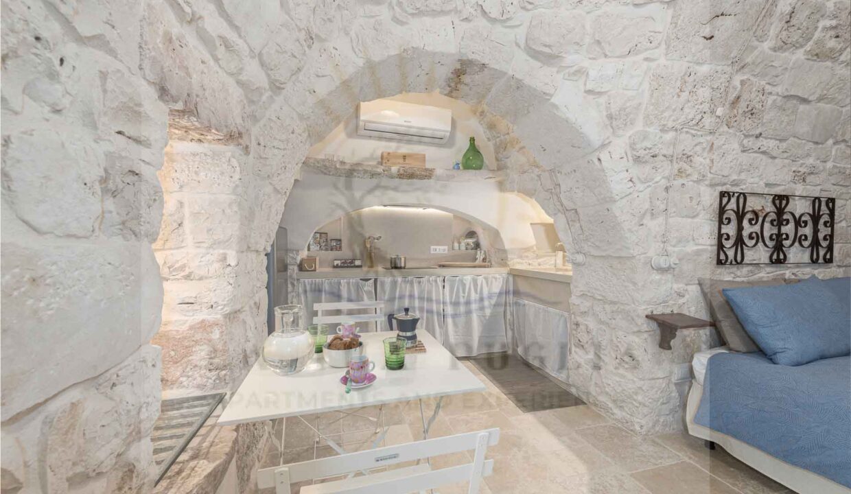 TRULLO DON GIULIO 11