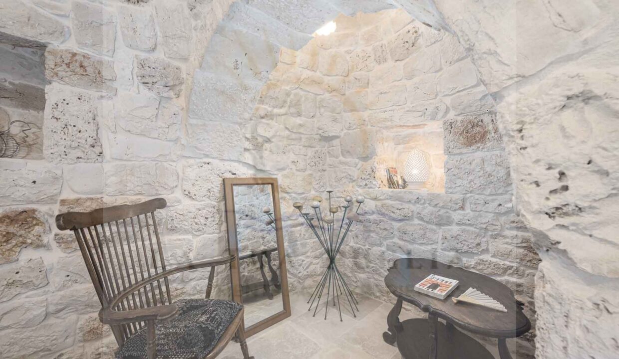 TRULLO DON GIULIO 15